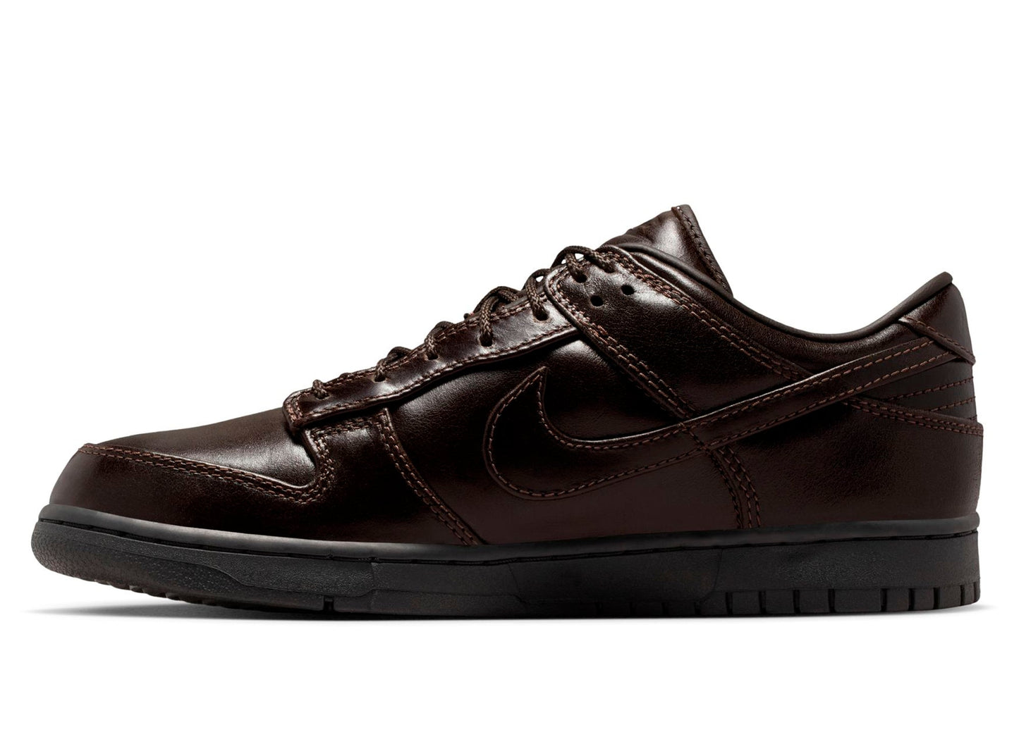Nike Dunk Low Retro Premium QS in Classic Brown