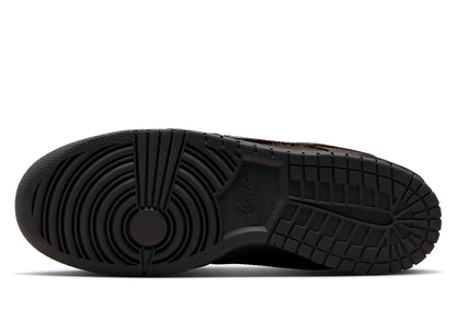 Nike Dunk Low Retro Premium QS in Classic Brown