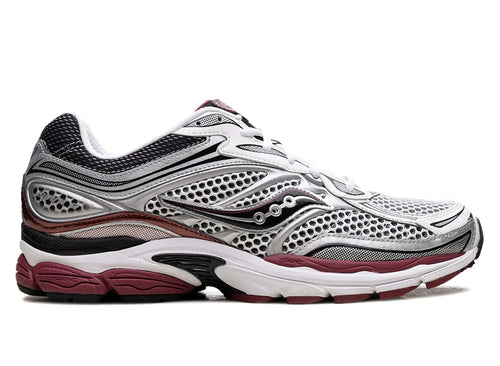 Saucony Progrid Omni 9 in White / Red