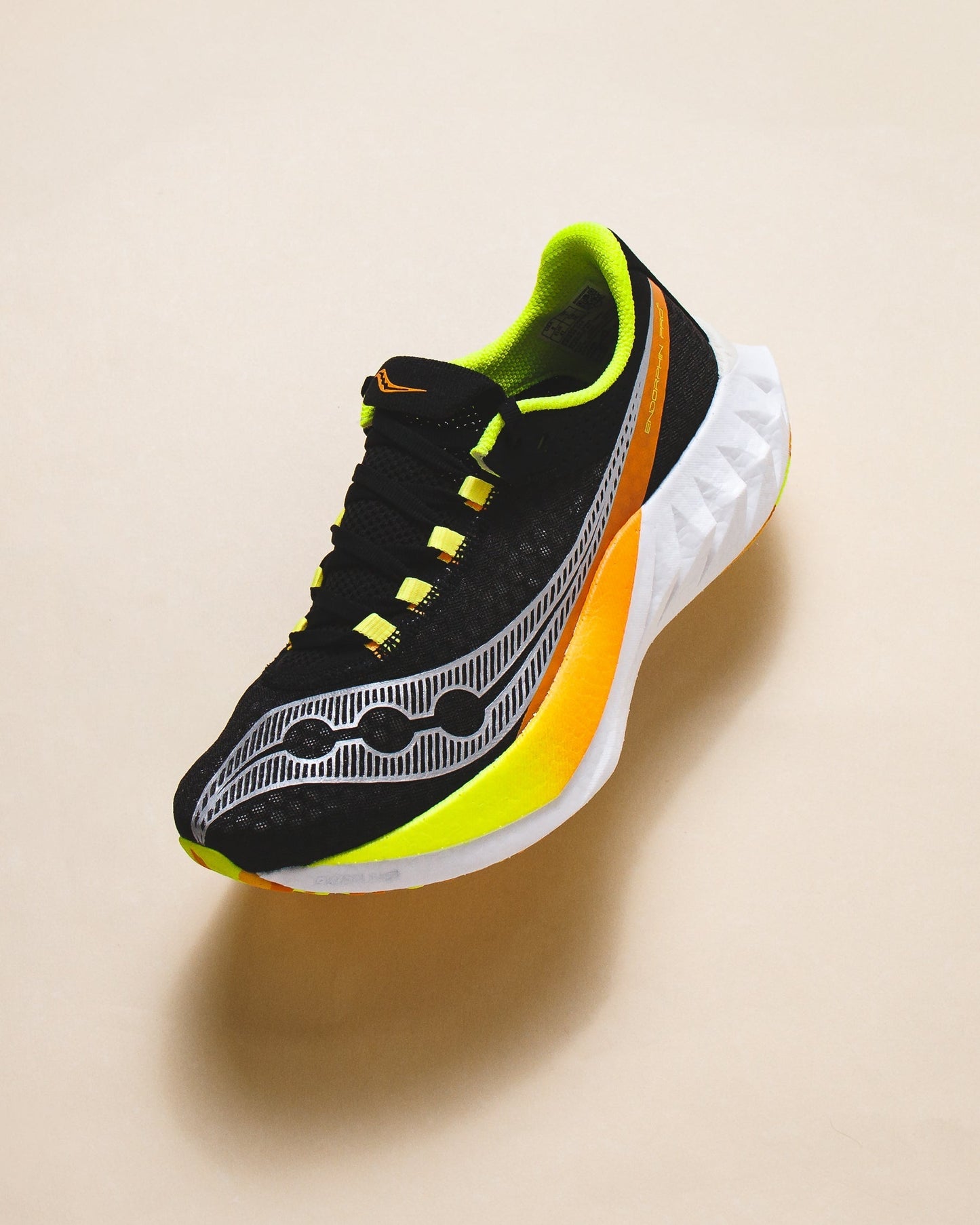 Saucony Men Endorphin Pro 4 Black VO2 S20939-343