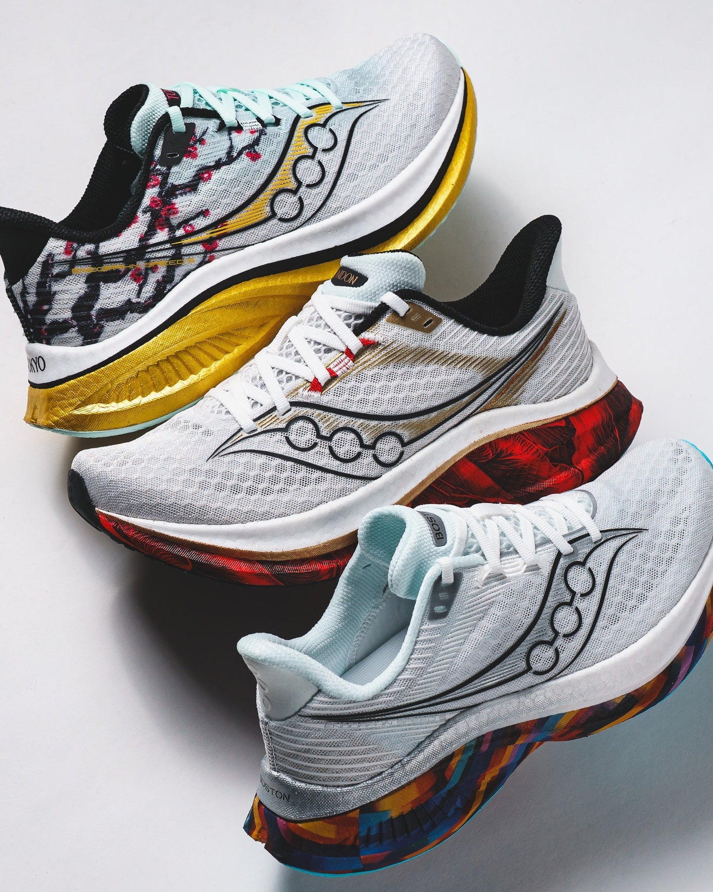 Saucony Men Endorphin Speed 5 White Black S21007-402