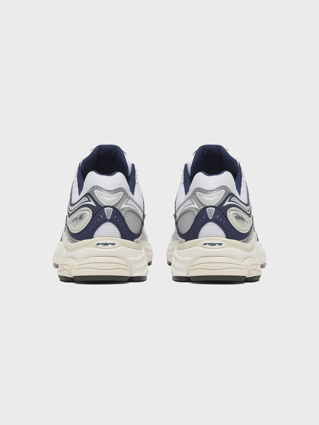 Saucony Progrid Omni 9 Sneakers | White/Navy