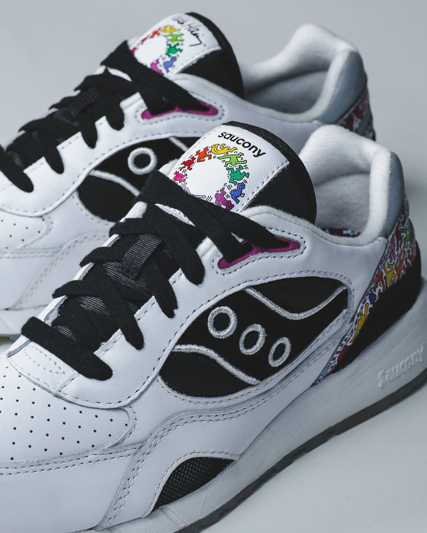 Saucony x Keith Haring Men Shadow 6000 White Black S70973-1